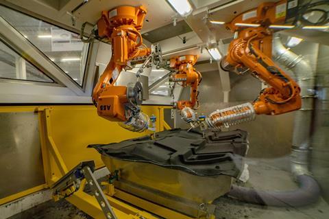 Why do Automotive Interior Parts Need to be Cut with Waterjet Cutting Robots?(图1)